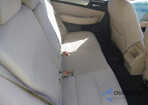 2019 Subaru Outback 2.5I Premium z USA, uszkodzony, nr VIN 4S4BSAFCXK3325424